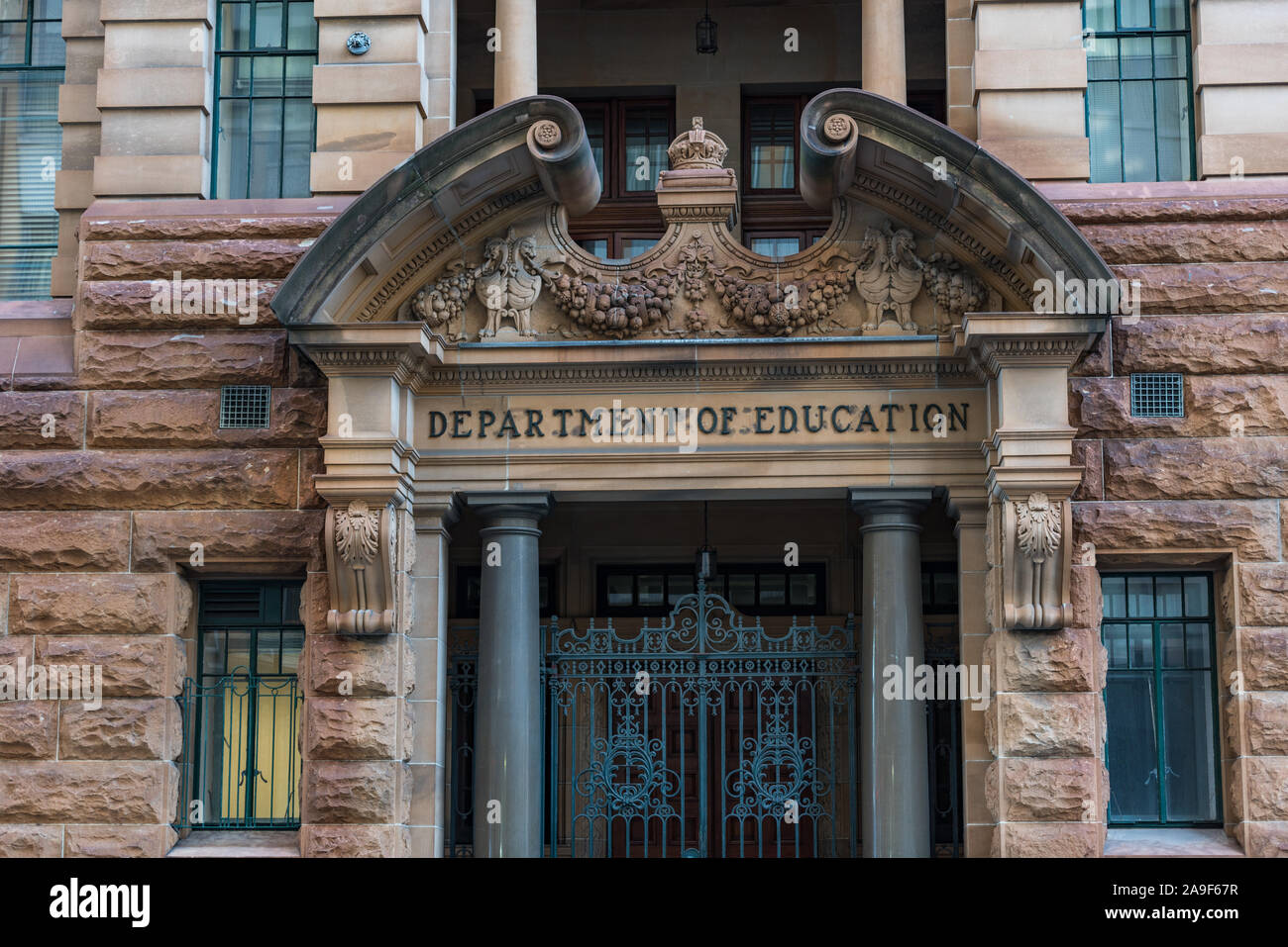 Sydney, Australia - Luglio 23, 2016: Dipartimento di Istruzione su Bridge Street, Sydney CBD, il quartiere centrale degli affari Foto Stock