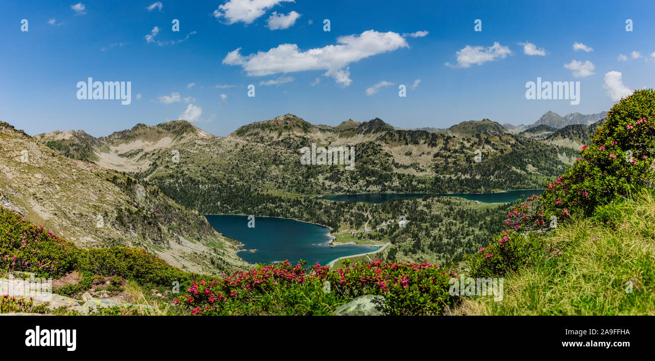 Lac d'Aubert e Lac d'Aumar, nel massiccio du Néouvielle nella riserva naturale del Parco Nazionale dei Pirenei Foto Stock