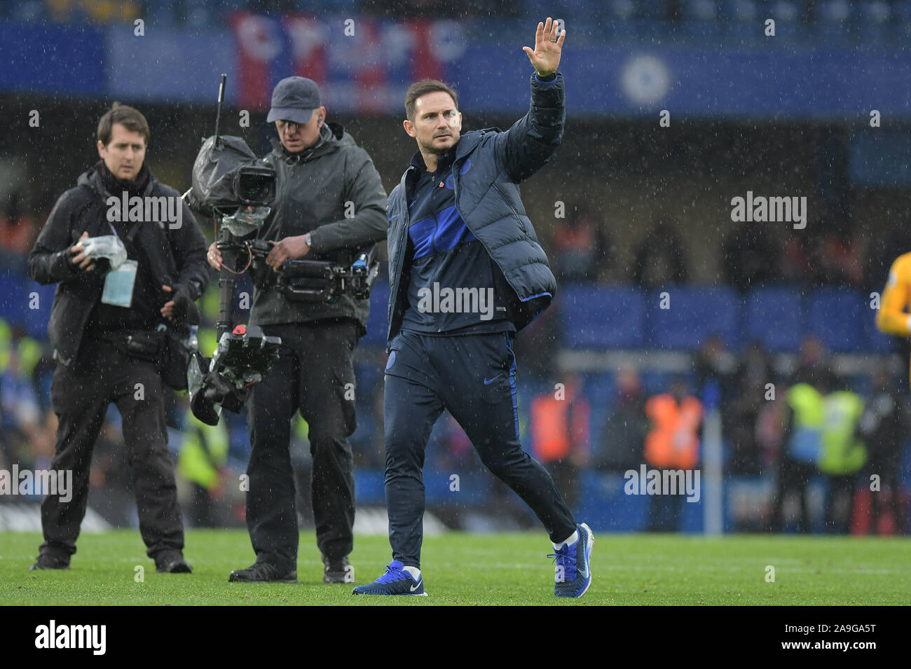 Frank Lampard Manager del Chelsea celebra la vittoria a tempo pieno durante il Chelsea vs Crystal Palace Premier League a Stamford Bridge - Editori Foto Stock