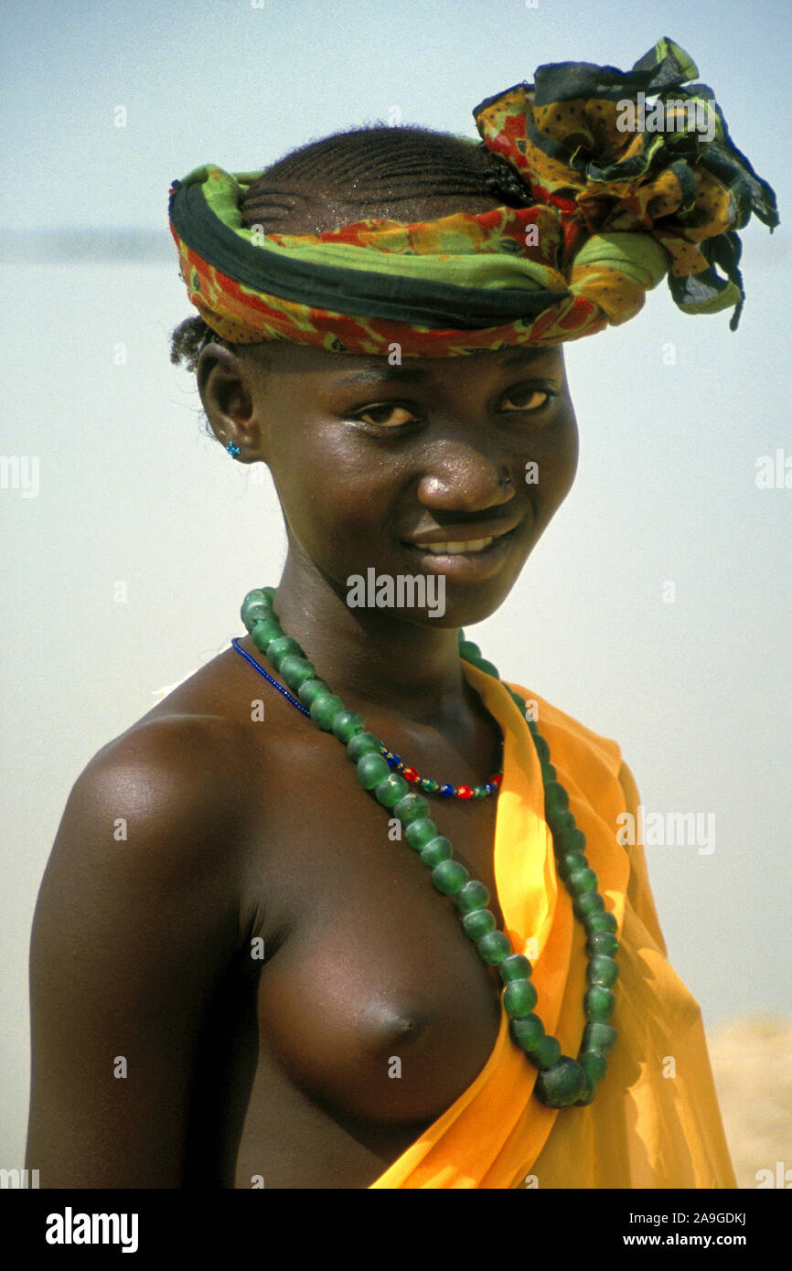Frau aus Mali, Oben Ohne Foto Stock