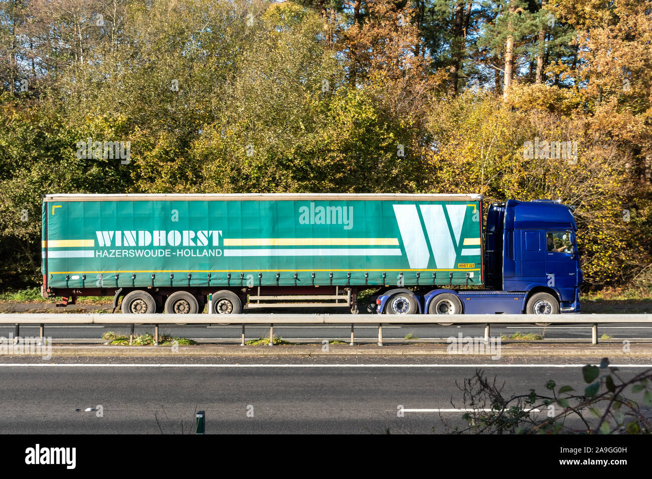 Windhorst autocarri o camion, da Hazerswoude, Olanda (Paesi Bassi), guidando lungo una strada a doppia carreggiata, REGNO UNITO Foto Stock