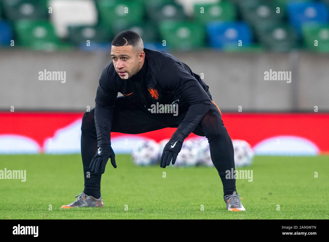 Belfast, Irlanda del Nord. Xv Nov, 2019. BELFAST, Windsor Park, 15-11-2019, stagione 2019/2020, calcio Euro qualificatore. Paesi Bassi il giocatore Memphis Depay durante il match Holland treni in Belfast Credit: Pro scatti/Alamy Live News Foto Stock