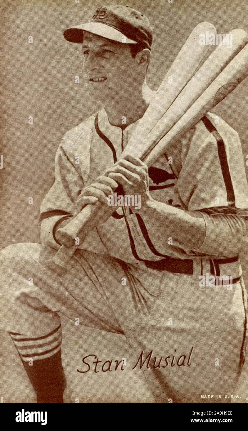 Vintage in bianco e nero presentano Scheda di baseball di Stan Musial con St. Louis Cardinals circa 1940s. Foto Stock