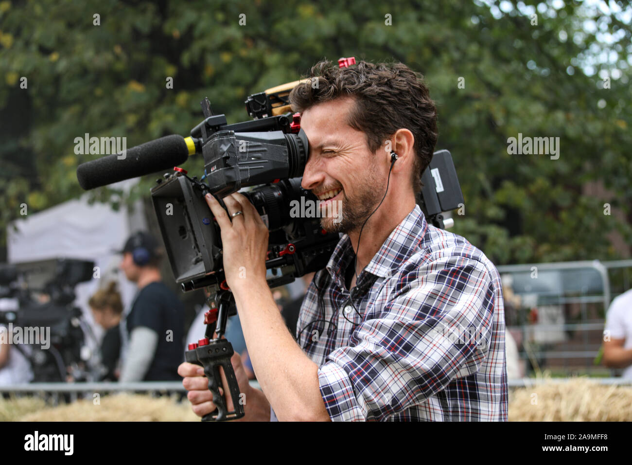 Cameraman a Red Bull Mäkiauto GP 2019 a Helsinki in Finlandia Foto Stock