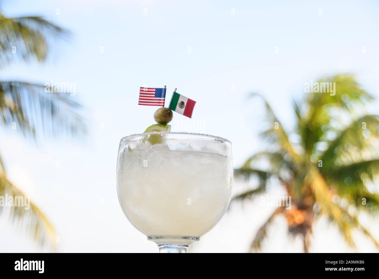 Tempo di Margarita a Pelicanos ristorante. Puerto Morelos, Riviera Maya, Messico. Foto Stock