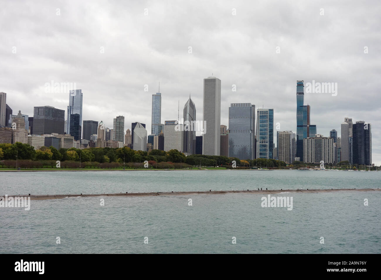 Il lago Michigan e sullo skyline di Chicago Foto Stock