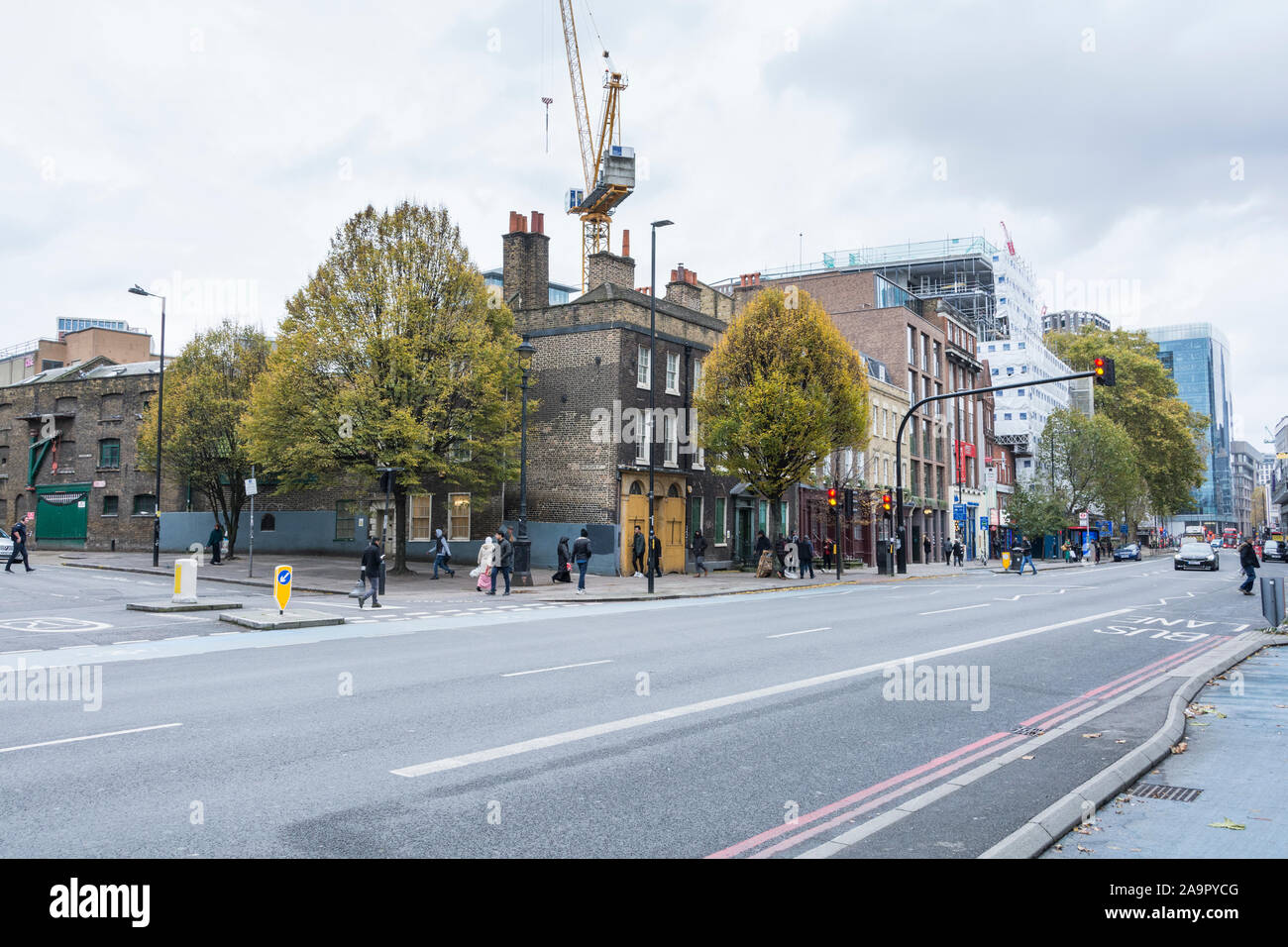 I piani approvati per la costruzione di un hotel boutique sul sito del famoso Whitechapel Bell Fonderia di Whitechapel, London, Regno Unito Foto Stock
