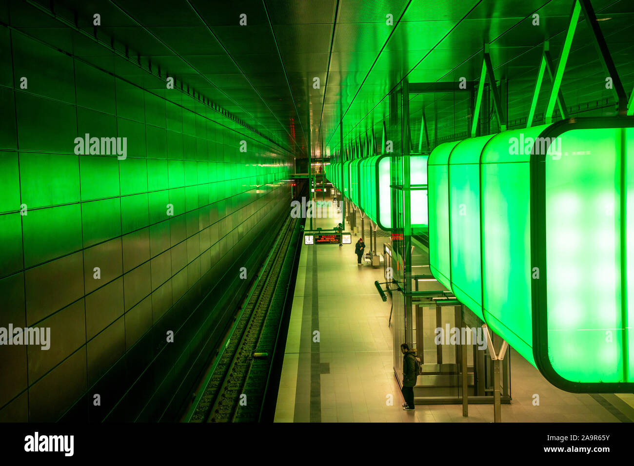 La stazione della metropolitana Hafencity University, la metropolitana linea U4, ad Amburgo, †berseequartier, Foto Stock