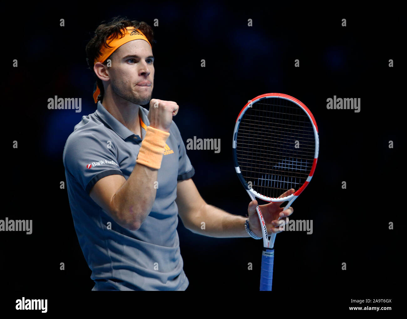 Londra, Regno Unito. Novembre 17 Dominic Thiem (AUT) durante in azione durante il campionato Singles match finale Dominic Thiem (AUT) contro Stefanos Tsitsipas (GRE) Internazionali di Tennis - Nitto ATP World Tour Finals Giorno 8 - Martedì 17 Novembre 2019 - O2 Arena - Londra Credit: Azione Foto Sport/Alamy Live News Foto Stock