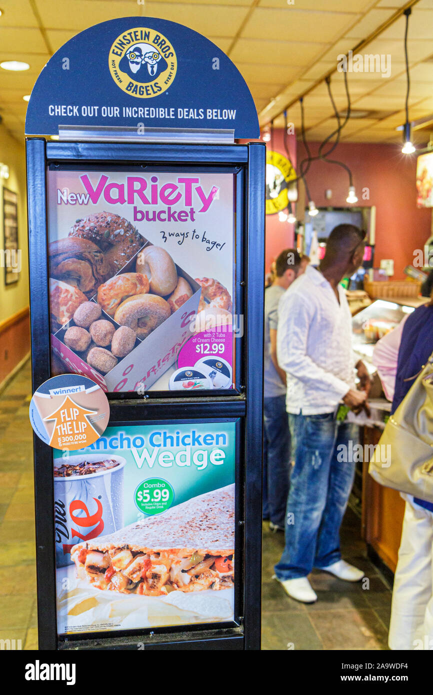 Miami Florida, Coral Gables, ristorante ristoranti cibo mangiare fuori cafe cafe bistrot, speciale, i visitatori viaggio viaggio turistico terra turismo Foto Stock