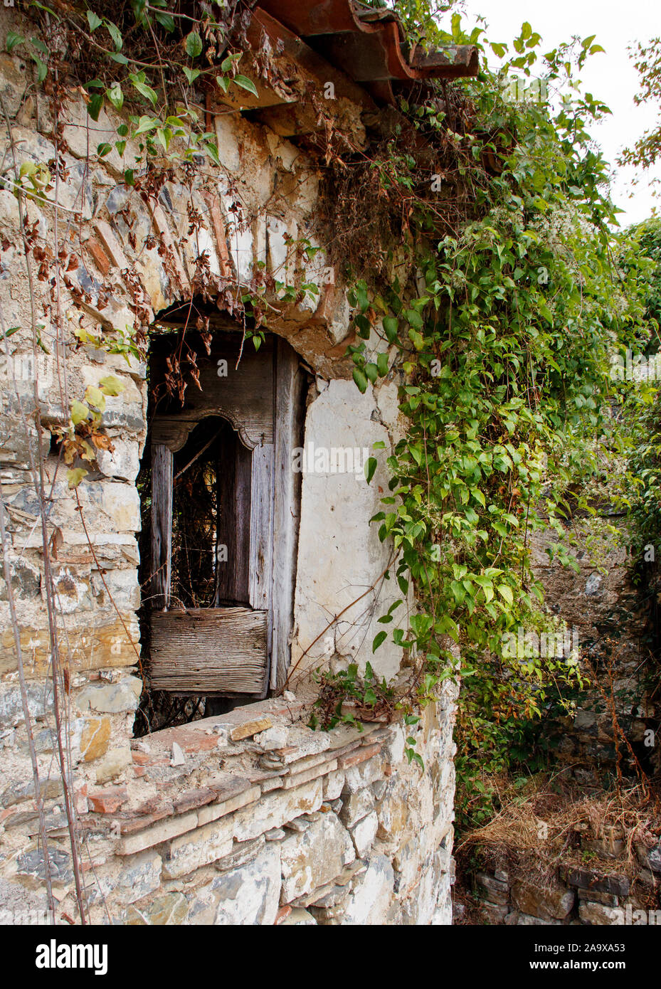 Roscigno Vecchio - vecchio villaggio abbandonato nel Cilento, Campania, Italia Foto Stock