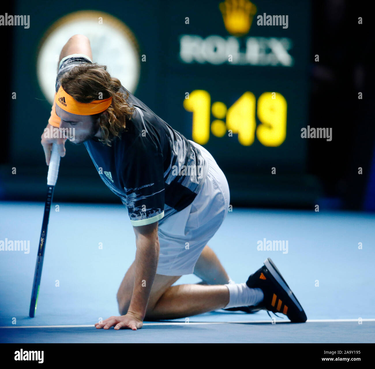 Londra, Regno Unito. Novembre 17 Stefanos Tsitsipas (GRE) in azione durante il campionato Singles match finale Dominic Thiem (AUT) contro Stefanos T Foto Stock