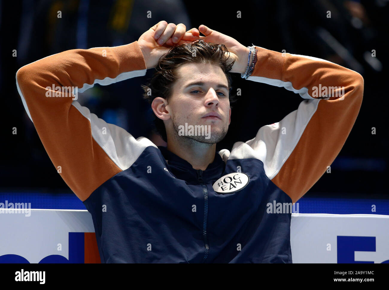 Londra, Regno Unito. Novembre 17 Dominic Thiem (AUT) guarda sconsolato dopo la perdita di Stefanos Tsitsipas (GRE) Dopo Singles finale di campionato matc Foto Stock