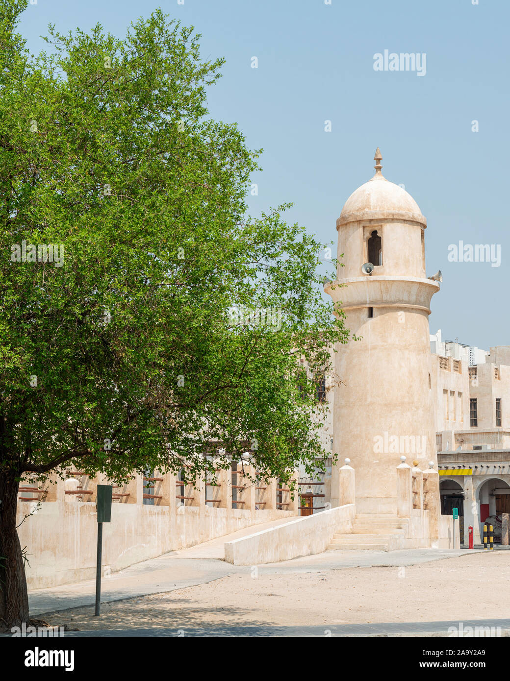 Souq Waqif minareto della moschea di Doha Foto Stock