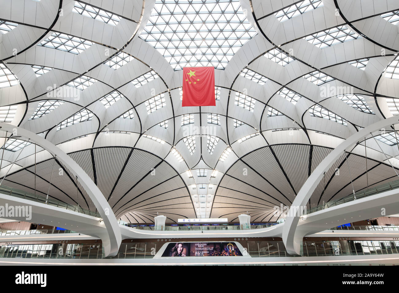 Pechino, Cina - 4 novembre 2019. Interno del più grande aeroporto del mondo, il Daxing international airport. Foto Stock