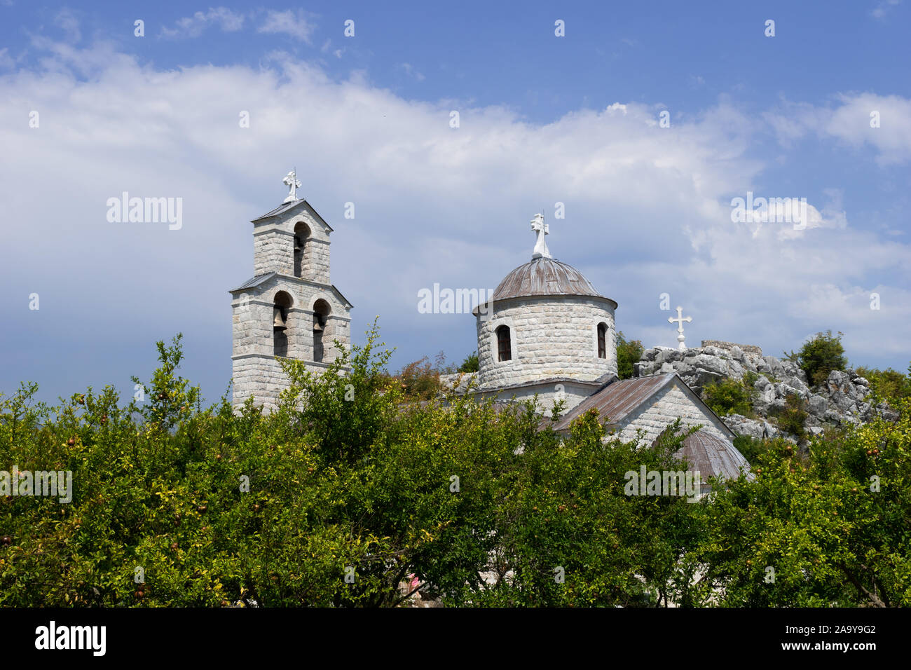 Il monastero femminile Beska. Lago di Skadar. Montenegro. Foto Stock