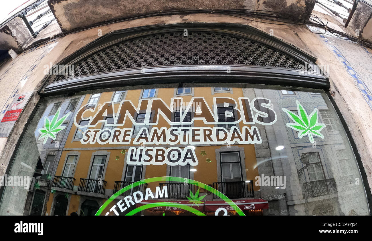 La Cannabis store a Lisbona - città di Lisbona, Portogallo - 5 novembre 2019 Foto Stock