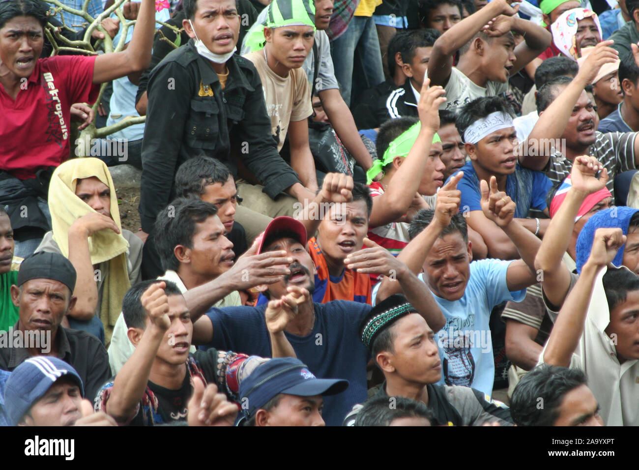 Banda Aceh, Aceh, Indonesia. Agosto 15, 2006. Luogo d'incontro presso la Grande Moschea di Baiturrahman, in marzo e manifestazione in occasione del 1th° anniversario Foto Stock