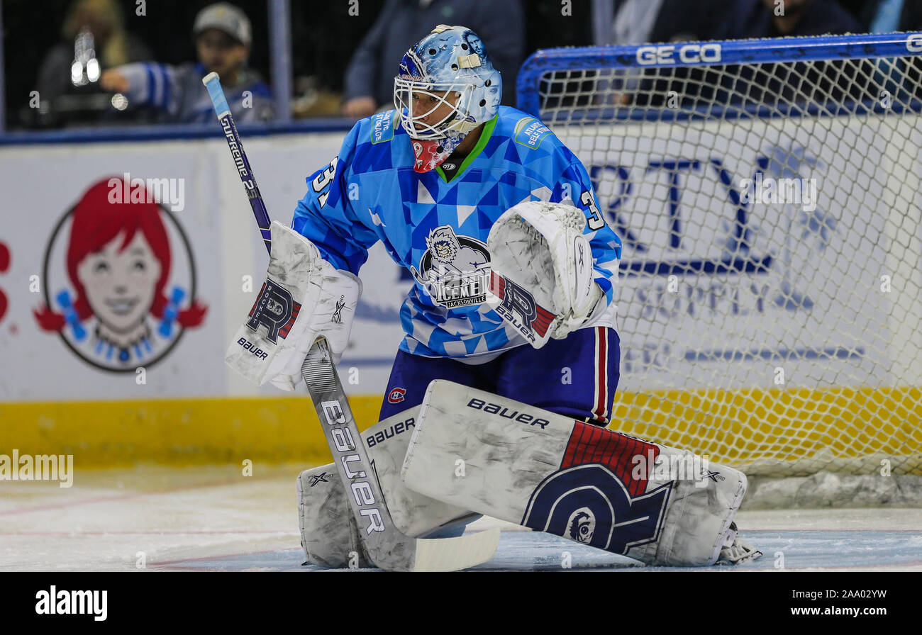 Il Jacksonville Icemen goaltender Michael McNiven (31) durante il warm-up prima di un ECHL professional hockey gioco contro la Orlando orsi solare a Veterans Memorial Arena a Jacksonville, Florida, Sabato, nov. 16, 2019. [Gary Lloyd McCullough/CSM] Credito: Cal Sport Media/Alamy Live News Foto Stock