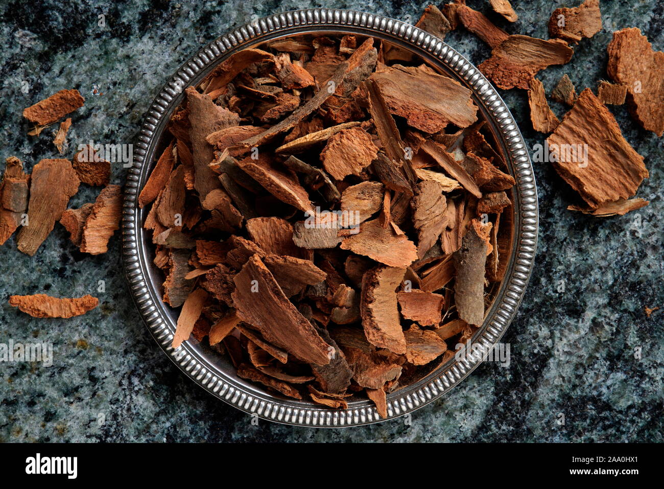 Corteccia di cannella (Cinnamomum cassia), India, Asia Foto Stock