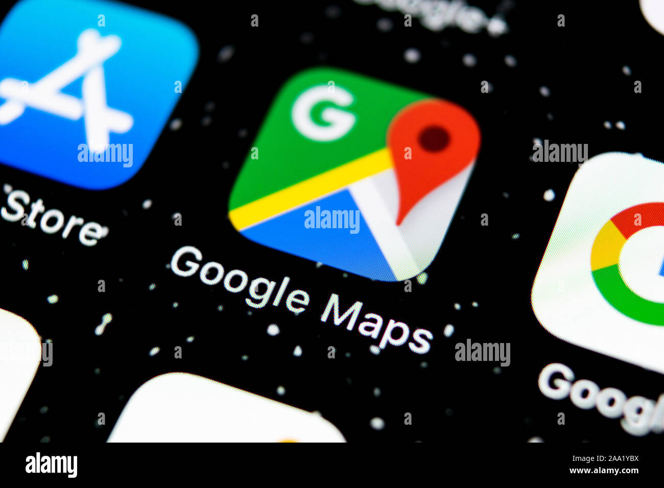 Sankt-Petersburg, Russia, 3 Febbraio 2019: Google Maps icona applicazione su Apple iPhone schermo X close-up. Google Maps icona. Applicazione Google maps. Foto Stock