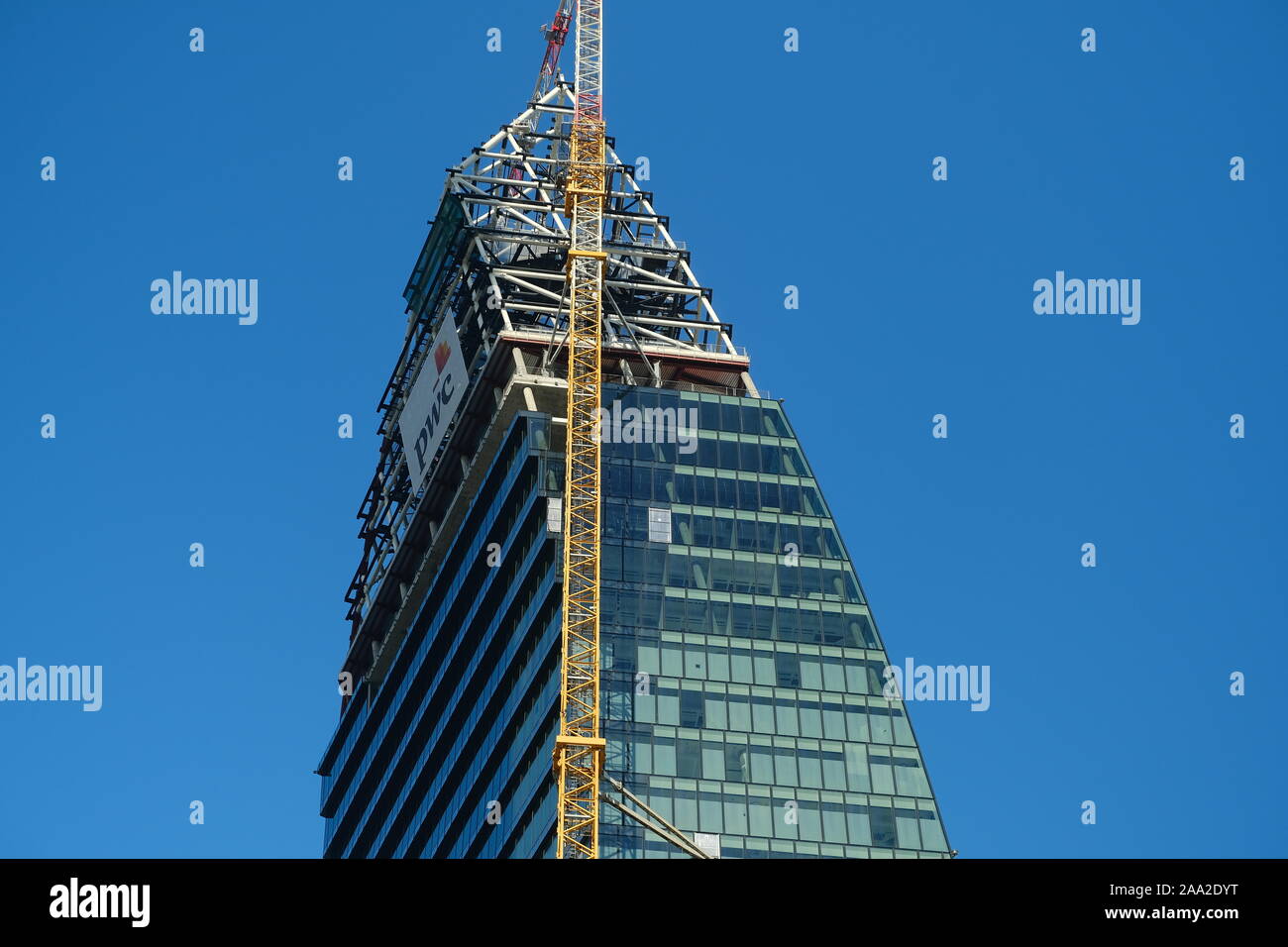 Milano Citylife, Lombardia, circa 10/2019. Assicurazioni Generali torre. Tre torri. Milano. CityLife include tre grattacieli e zone pedonali Foto Stock
