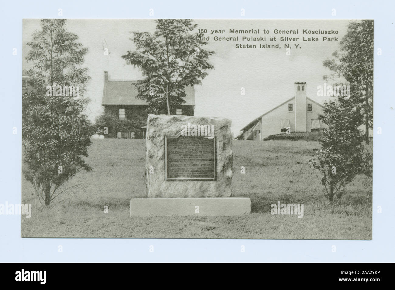 Cartolina di categorie e titolo commenti tra parentesi quadre [ ] fornito dal collettore, Catherine Robinson.; 150 anno Memorial di Kosciuszko generale e General Pulaski al Silver Lake Park Staten Island, N.Y. Foto Stock