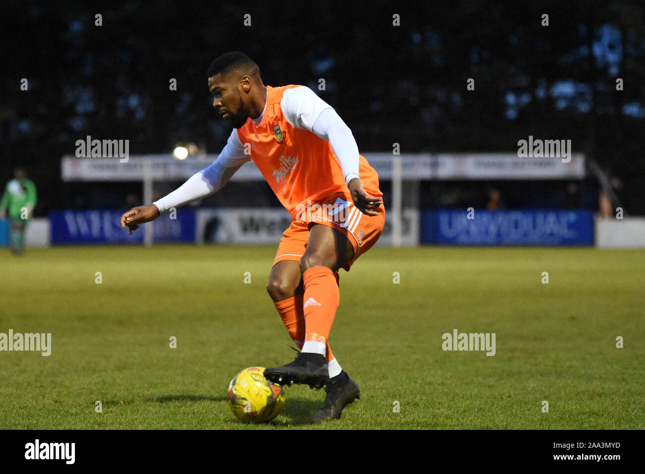 Hendon Fc player Tom Hamblin stagione 2019/2020 UK. Tom Hamblin giocando per Hendon Fc a Swindon Supermarine Calcio Club Foto Stock