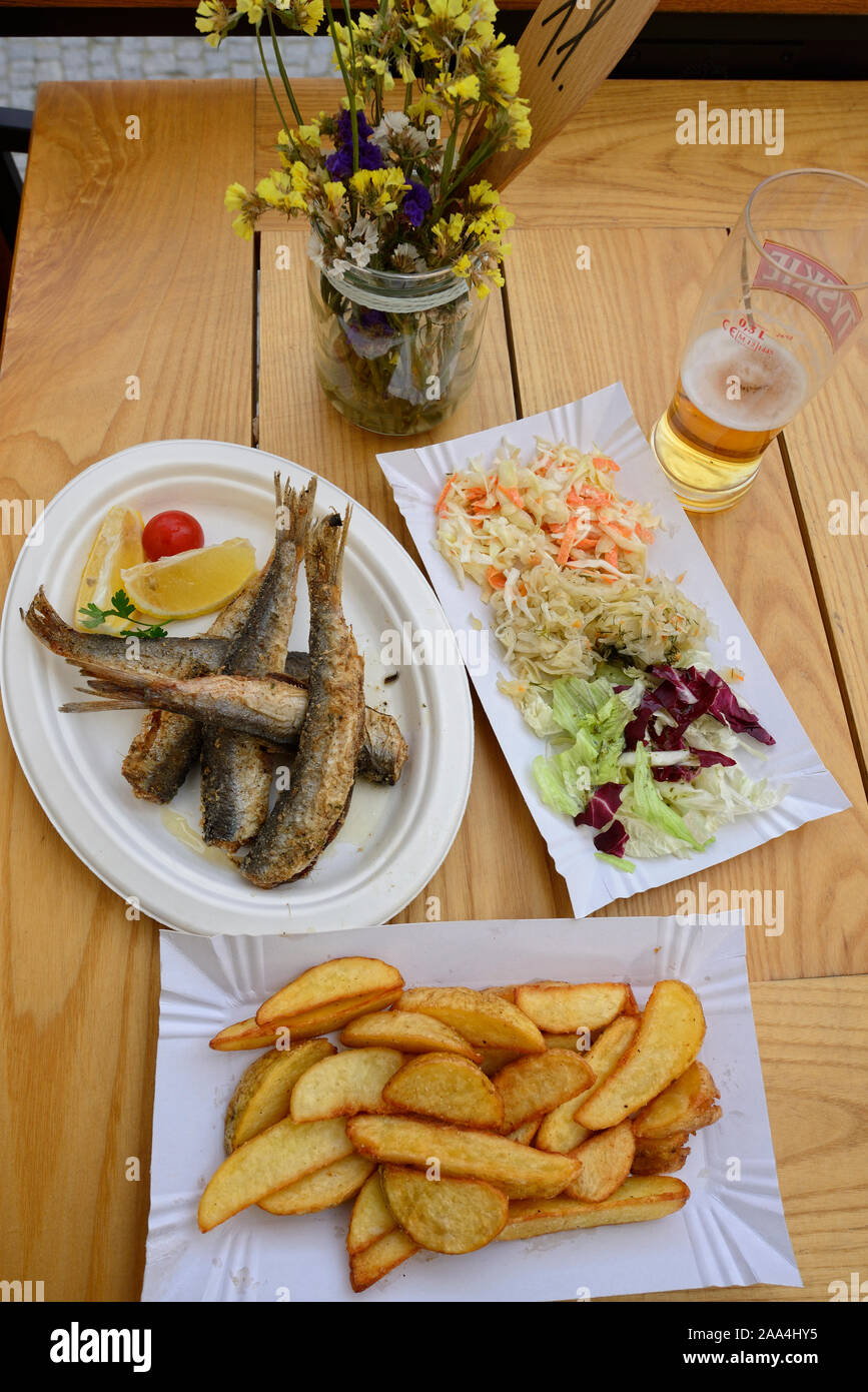 Aringhe fritte. Gdansk, Polonia Foto Stock