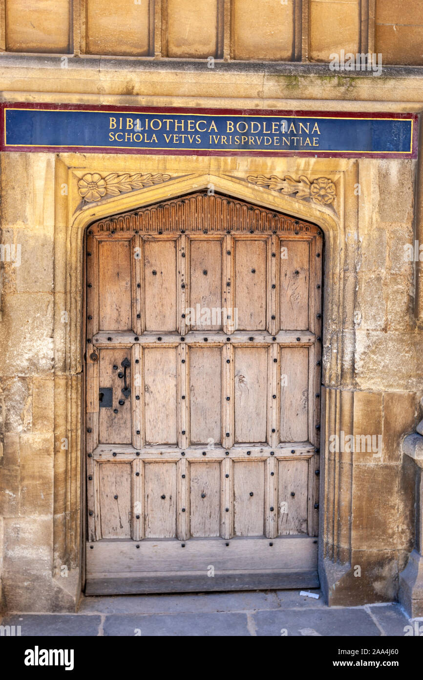 Oxfords biblioteca Bodleian ingresso, Oxford, Oxfordshire, England, Regno Unito Foto Stock