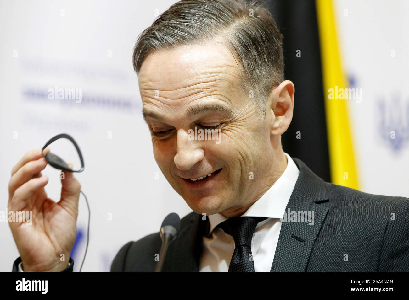 Ministro degli Affari Esteri di Germania, Heiko Maas parla con i giornalisti nel corso di una conferenza stampa con il ministro ucraino degli Affari Esteri, Vadym Prystaiko dopo la loro riunione. Heiko Maas visite in Ucraina per discutere il normanno-format interazione tra Ucraina e Germania, Ukrainian-German cooperazione bilaterale e le tematiche di sicurezza energetica in Europa. Foto Stock