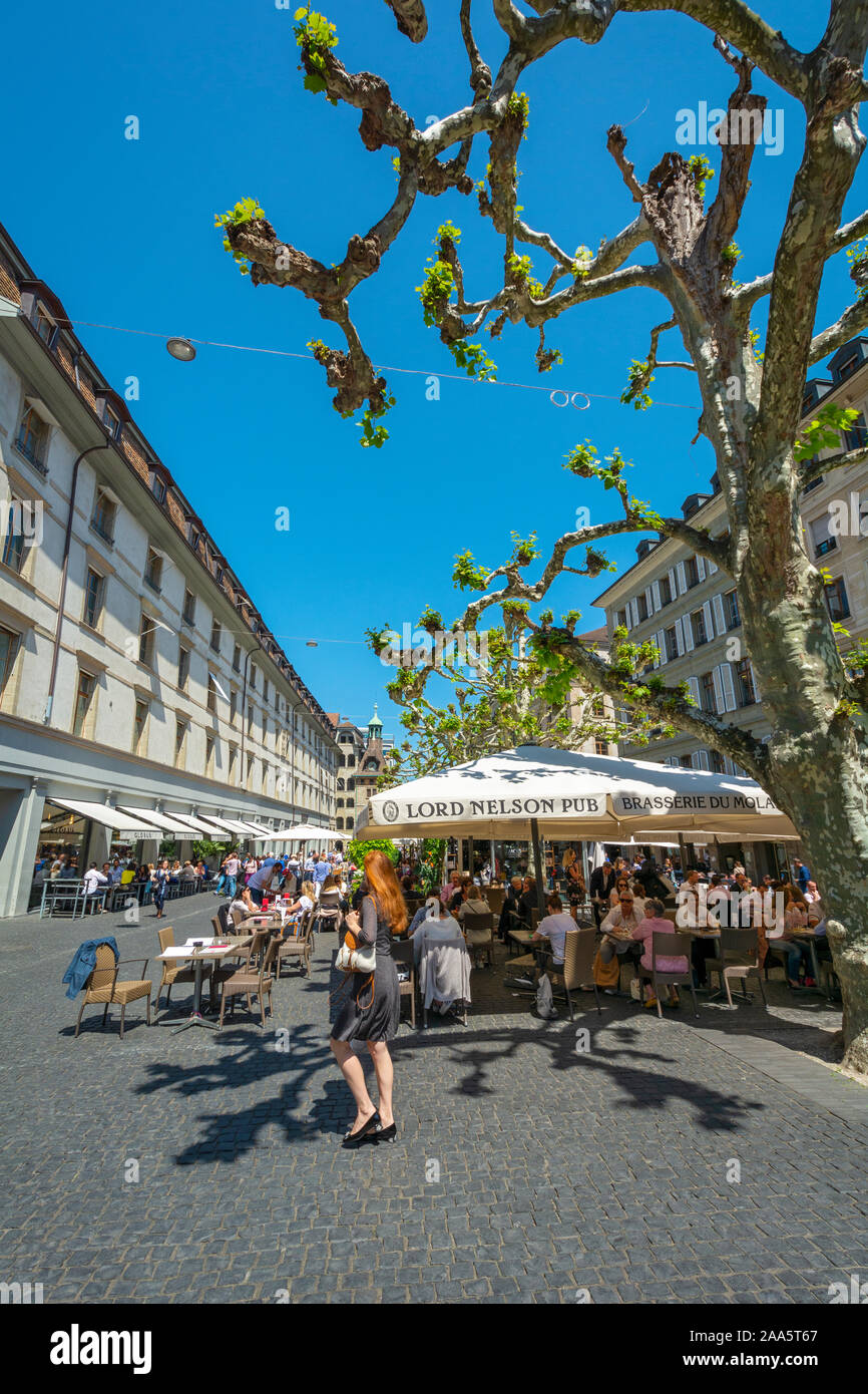 La Svizzera di Ginevra, Place du Molard, bar, ristorante Foto Stock