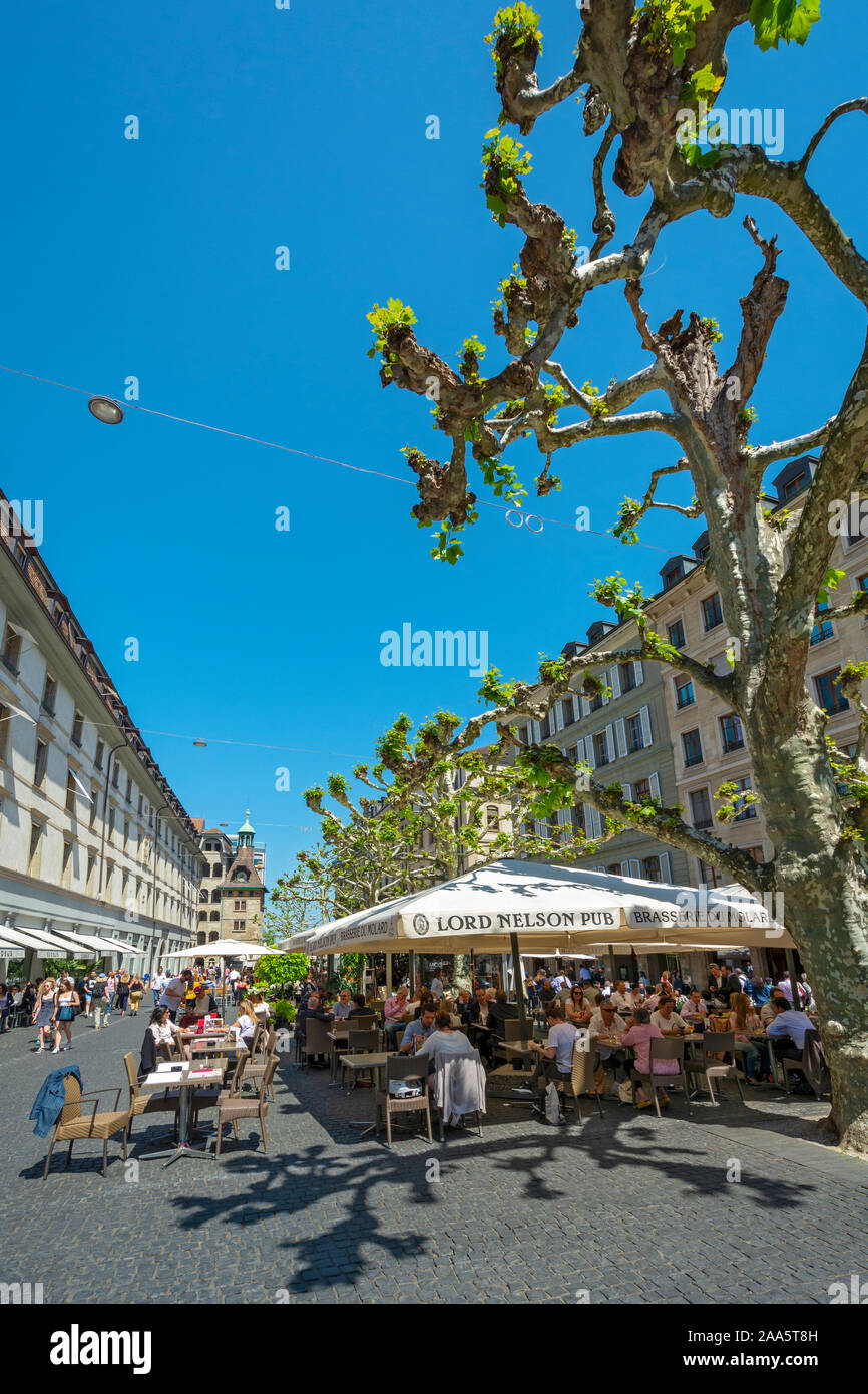 La Svizzera di Ginevra, Place du Molard, bar, ristorante Foto Stock
