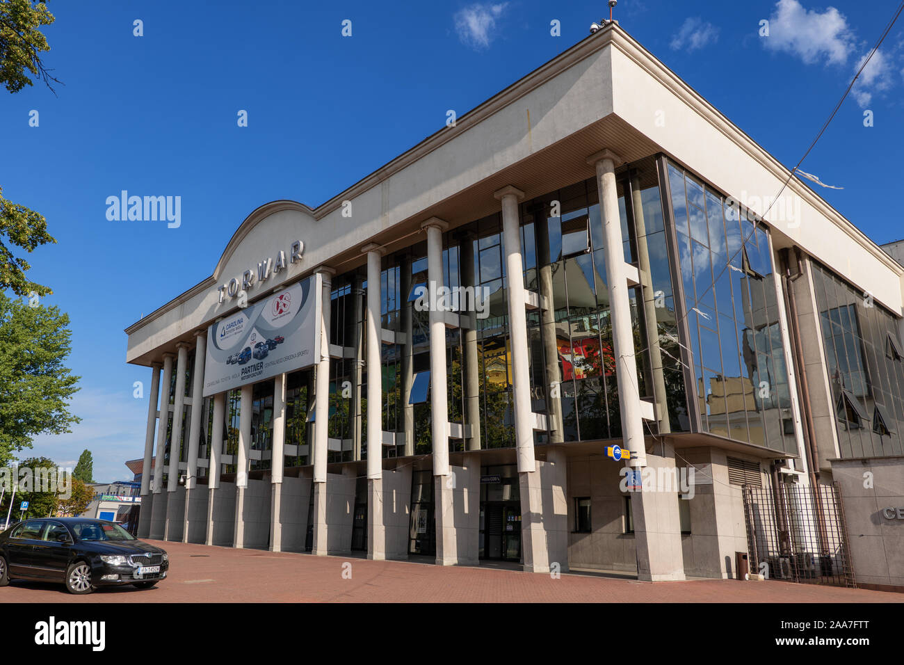 Varsavia, Polonia - Agosto 19, 2019: Centrale al Centro Sportivo Torwar - Arena COS Torwar, edificio interni per il divertimento e lo sport gli eventi e le manifestazioni a ca Foto Stock