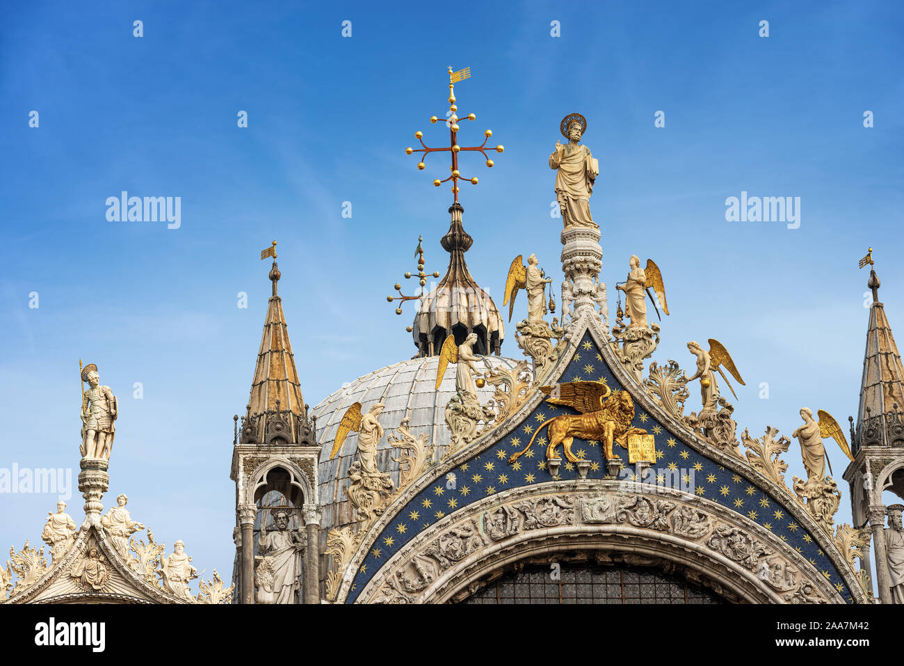 Basilica e Cattedrale di San Marco (St. Marco Evangelista), Venezia, sito patrimonio mondiale dell'UNESCO, Veneto, Italia, Europa Foto Stock