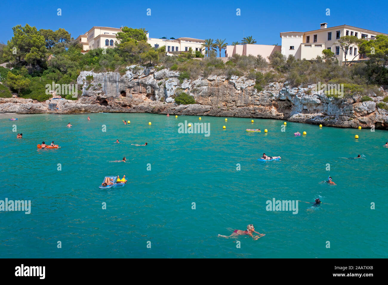 Cala Ferrera, balneazione idilliaca baia di Cala D'Or, Maiorca, isole Baleari, Spagna Foto Stock