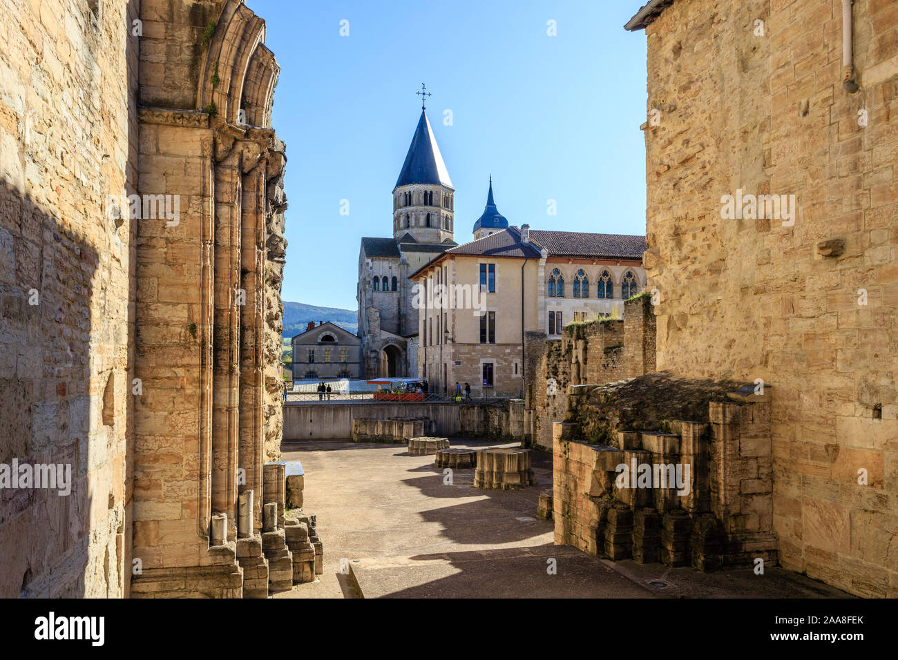 Francia, Saône et Loire, Maconnais, Cluny, la torre campanaria della chiesa dell'abbazia benedettina di Cluny // Francia Saône-et-Loire (71), nel Mâconnais, Cluny, Foto Stock