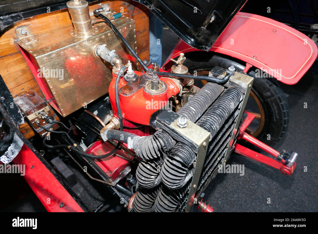 Close-up di un cilindro 1, 8HP, motore di 1903, Darracq, sul display a 2019 Regents Street Motor Show, Foto Stock