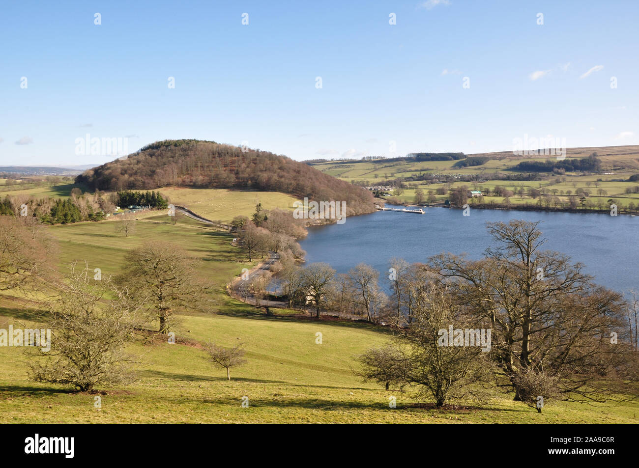 Dunmallard Hill e Ullswater in inverno, Cumbria Foto Stock