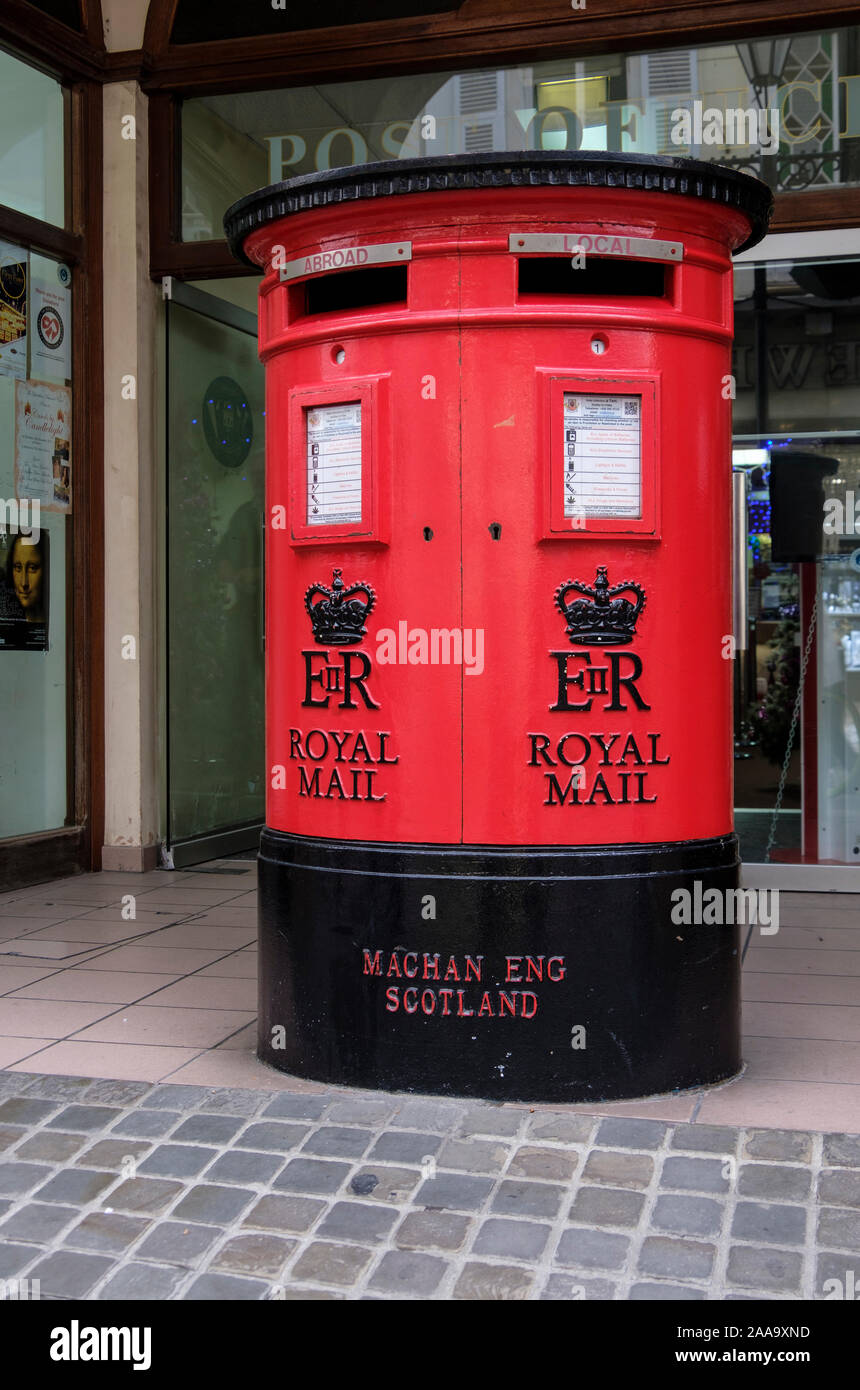 Posta fuori Royal Gibraltar Post Office, 104 Main St, Gibilterra GX11 1AA Foto Stock