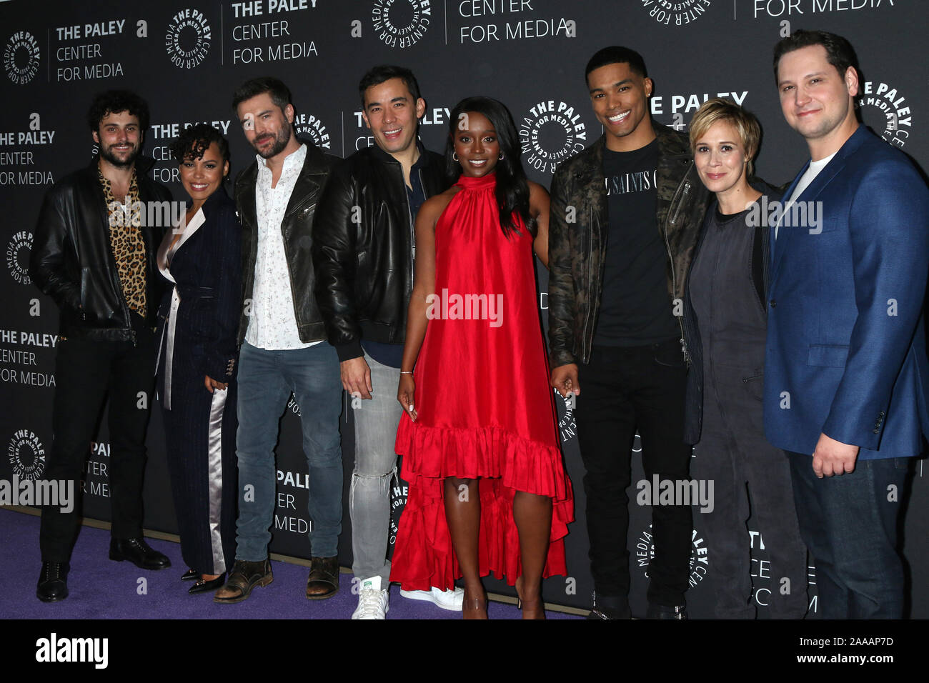 Novembre 19, 2019, Beverly Hills, CA, Stati Uniti d'America: LOS ANGELES - NOV 19: Jack Falahee, Amirah Vann, Charlie Weber, Conrad Ricamora, Aja Naomi Re, Roma Flynn, Liza Weil, Matt McGorry al ''Come arrivare lontano con l' omicidio'' finale di stagione celebrazione presso Paley Centre for Media il 19 novembre 2019 a Beverly Hills, CA (credito Immagine: © Kay Blake/ZUMA filo) Foto Stock