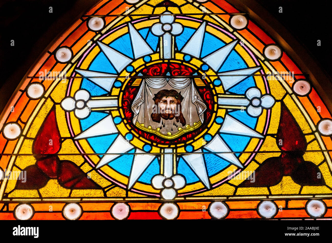 Colorato Sindone di Torino il vetro macchiato San Fernando Cathedral San Antonio Texas. Costruito nel settecento. Foto Stock