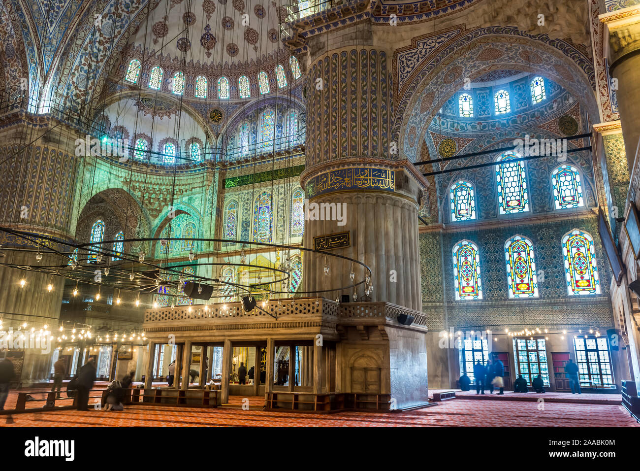 Il design degli interni della moschea di Sultanahmet la Moschea Blu ad Istanbul in Turchia Foto Stock