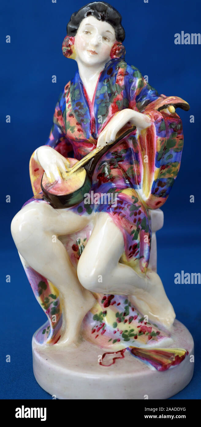 Antique Royal Doulton porcellana statuetta Geisha Lady Foto Stock