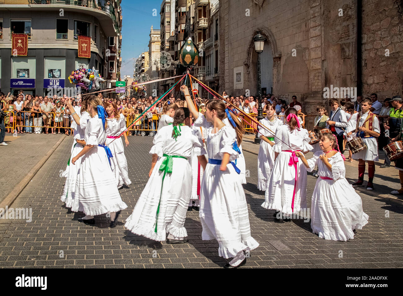 Spagna Algemesì (Valencia): Festa del Mare de Deu de la Salut: prestazioni del Carxofa dance Foto Stock