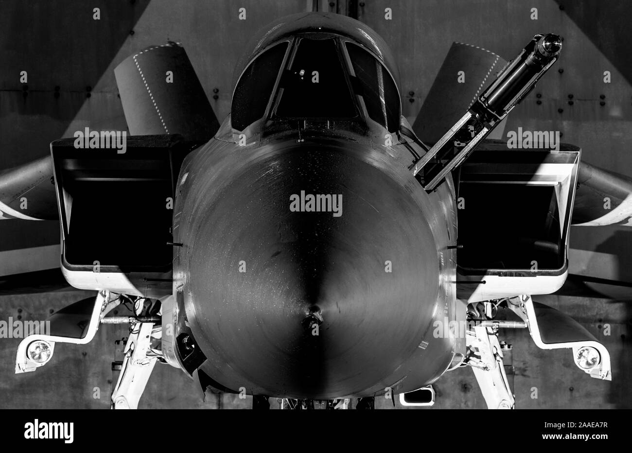 RAF Tornado F3, ZE340, vai a RAF Cosford Nightshoot in associazione con soglia.Aero Foto Stock