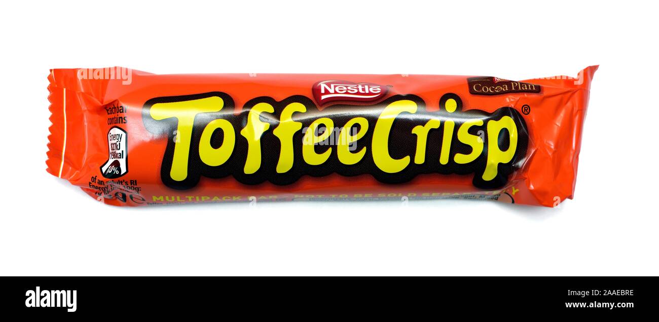 Nestle Toffee croccante cioccolato,bar,sfondo bianco Foto Stock