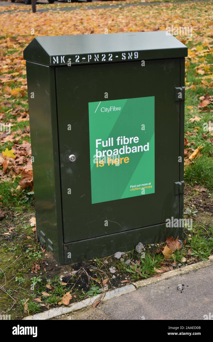 Piena a banda larga in fibra è arrivato a Milton Keynes. Foto Stock