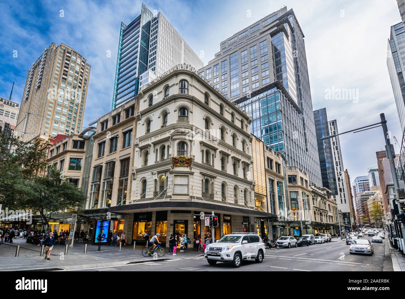 Intersezione di Re e Pitt Street nel cuore del CBD di Sydney, Nuovo Galles del Sud, Australia Foto Stock