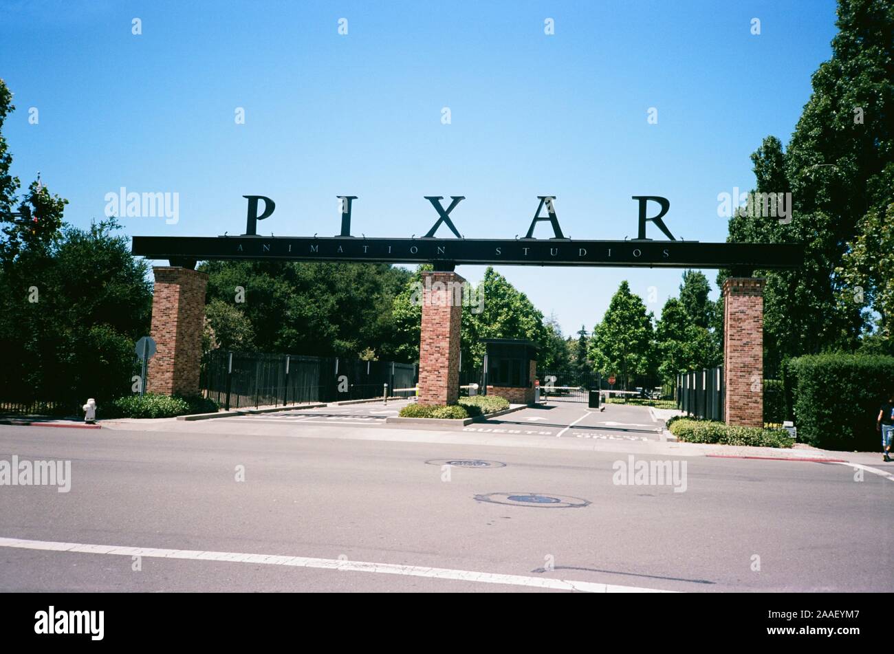 Ingresso al quartier generale della società di animazione Pixar a Emeryville, California, Maggio, 2019. () Foto Stock